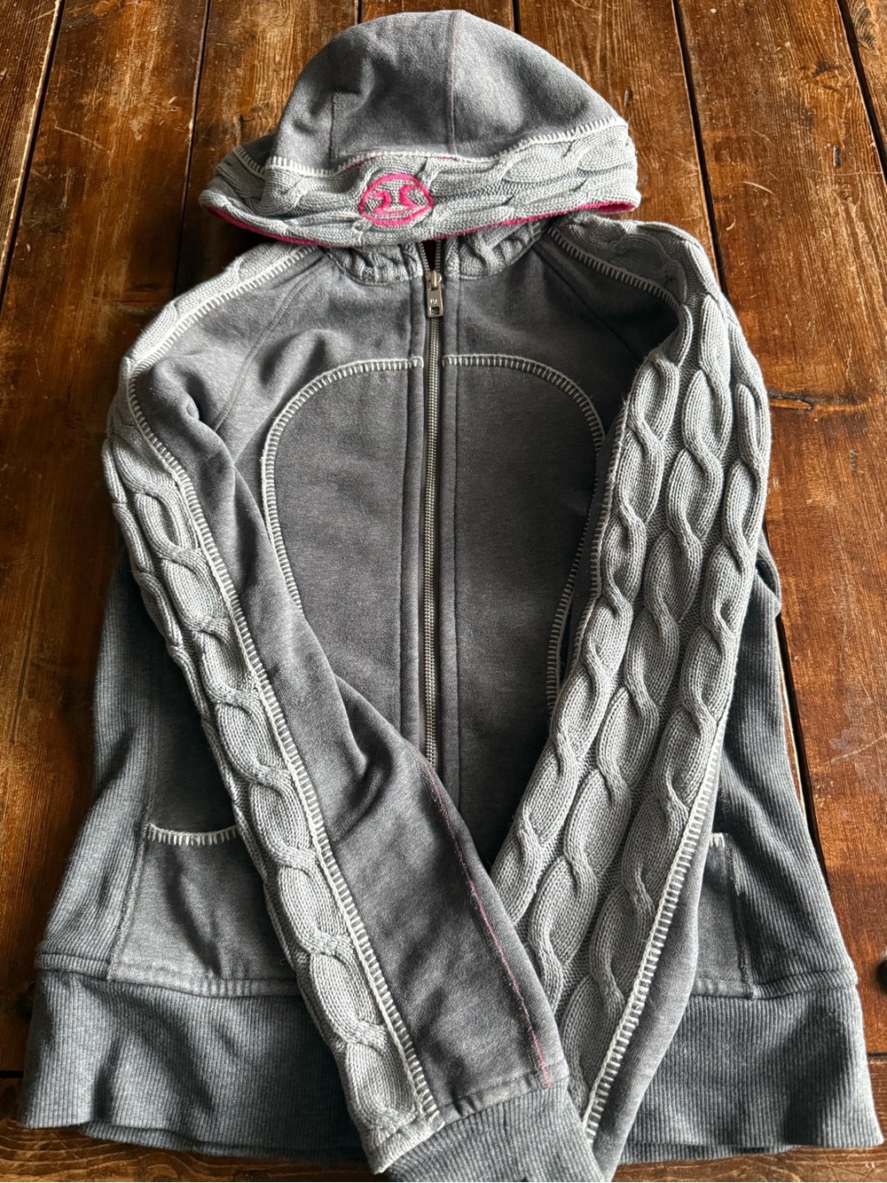 Grey/pink knit lululemon hoodie size 8